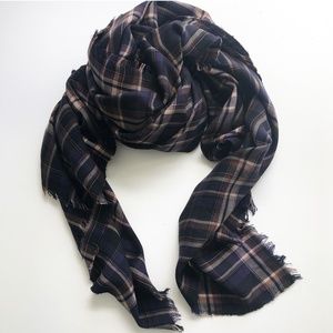 Pas De Calais Light Weight Tencel Scarf Navy Plaid